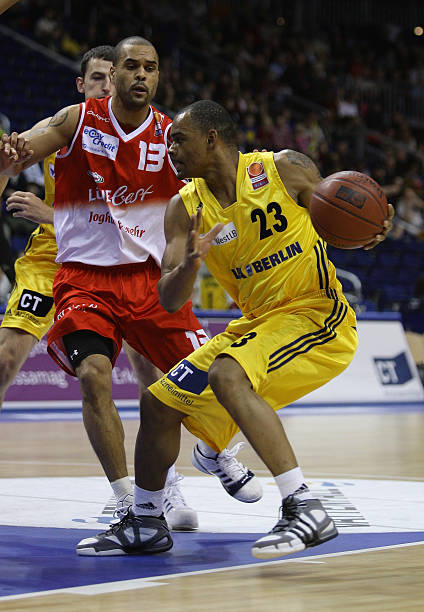 但亚历山大 但亚历山大