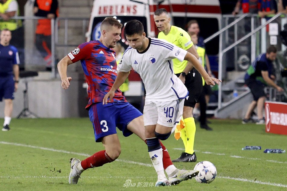 仁在欧冠与 仁在欧冠与